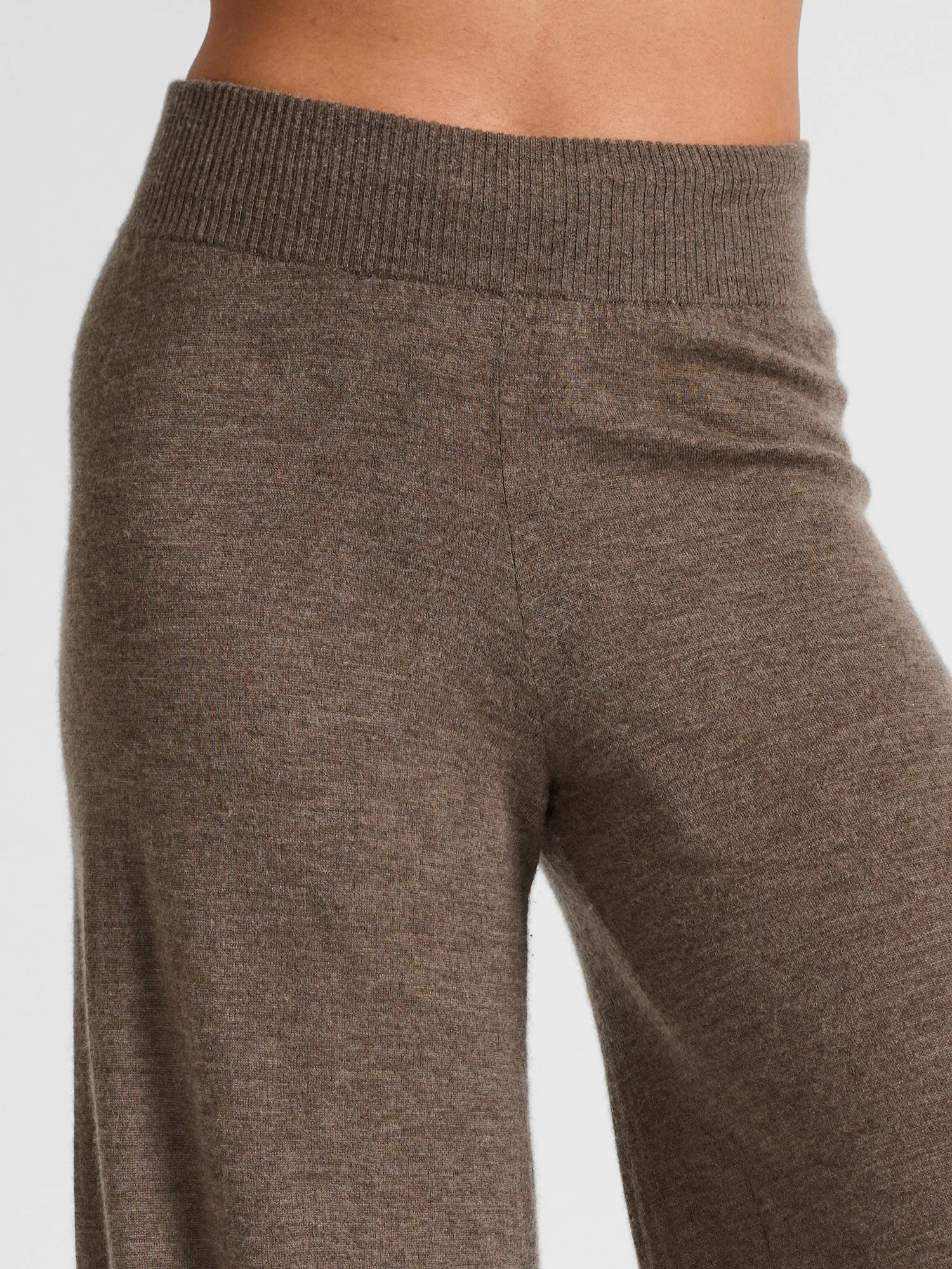 Cashmere pants "Air pants" - Dark toast