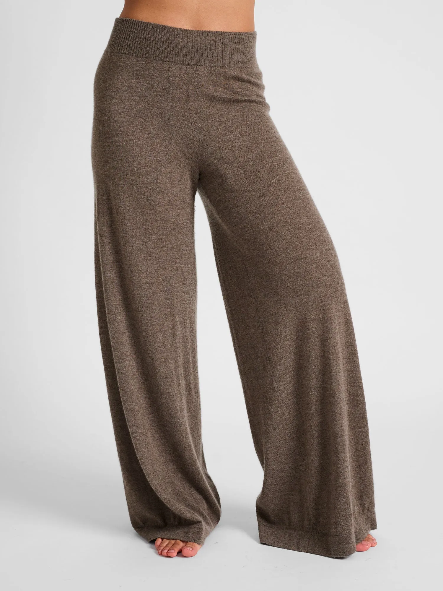 Cashmere pants "Air pants" - Dark toast