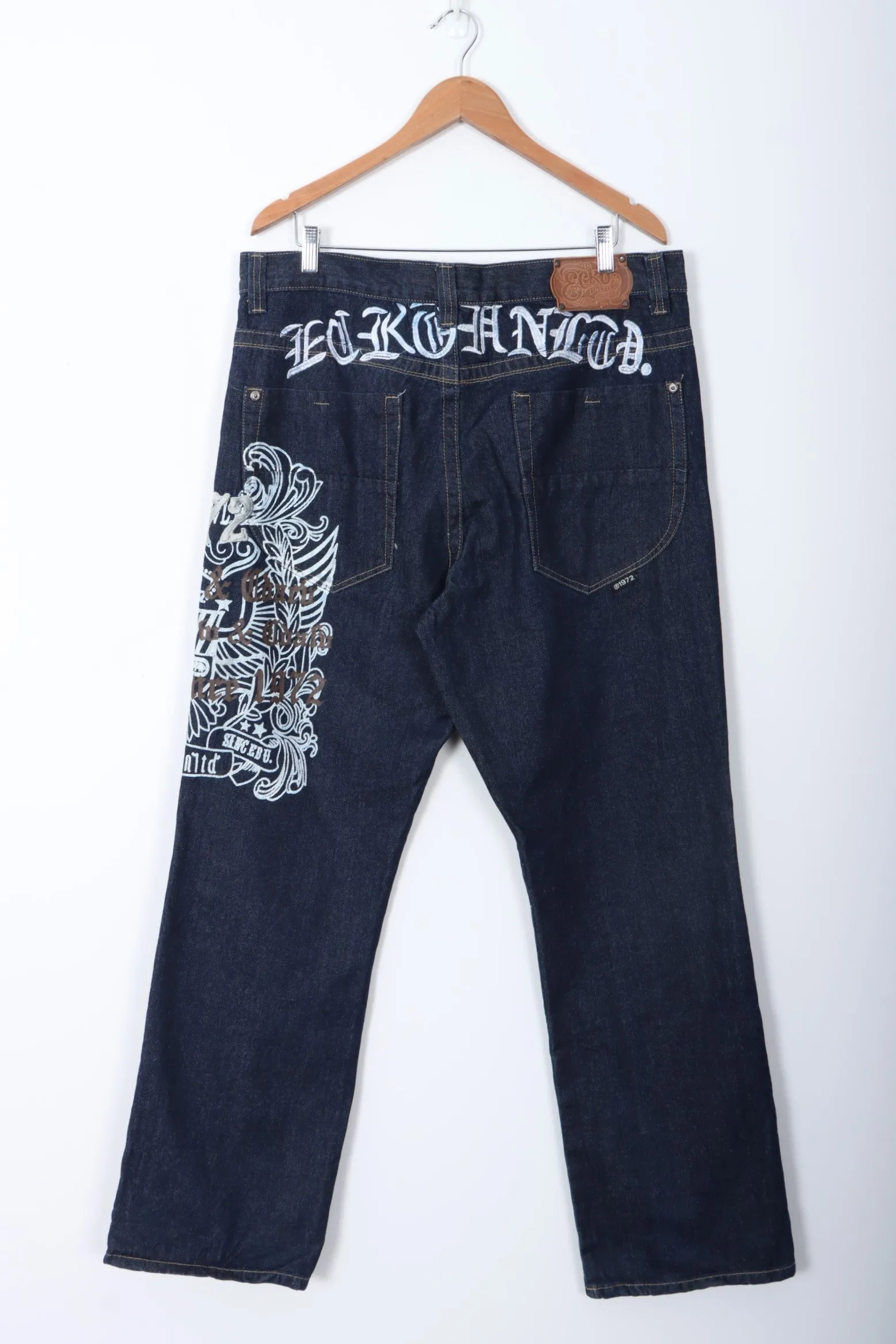 ECKO UNLTD 72 Embroidered Spell Out Y2K Jeans (38)