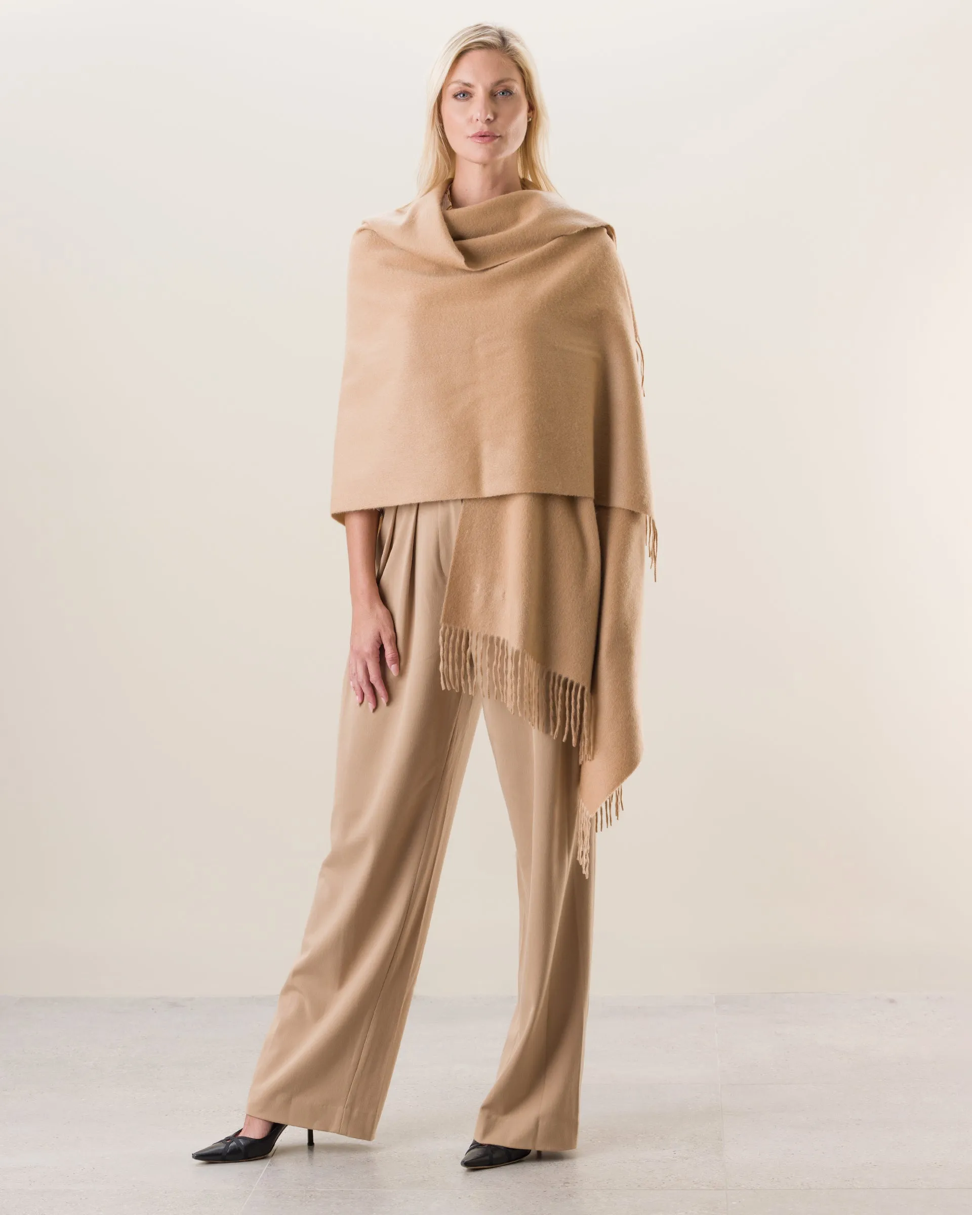 Elegante Cashmere Wrap