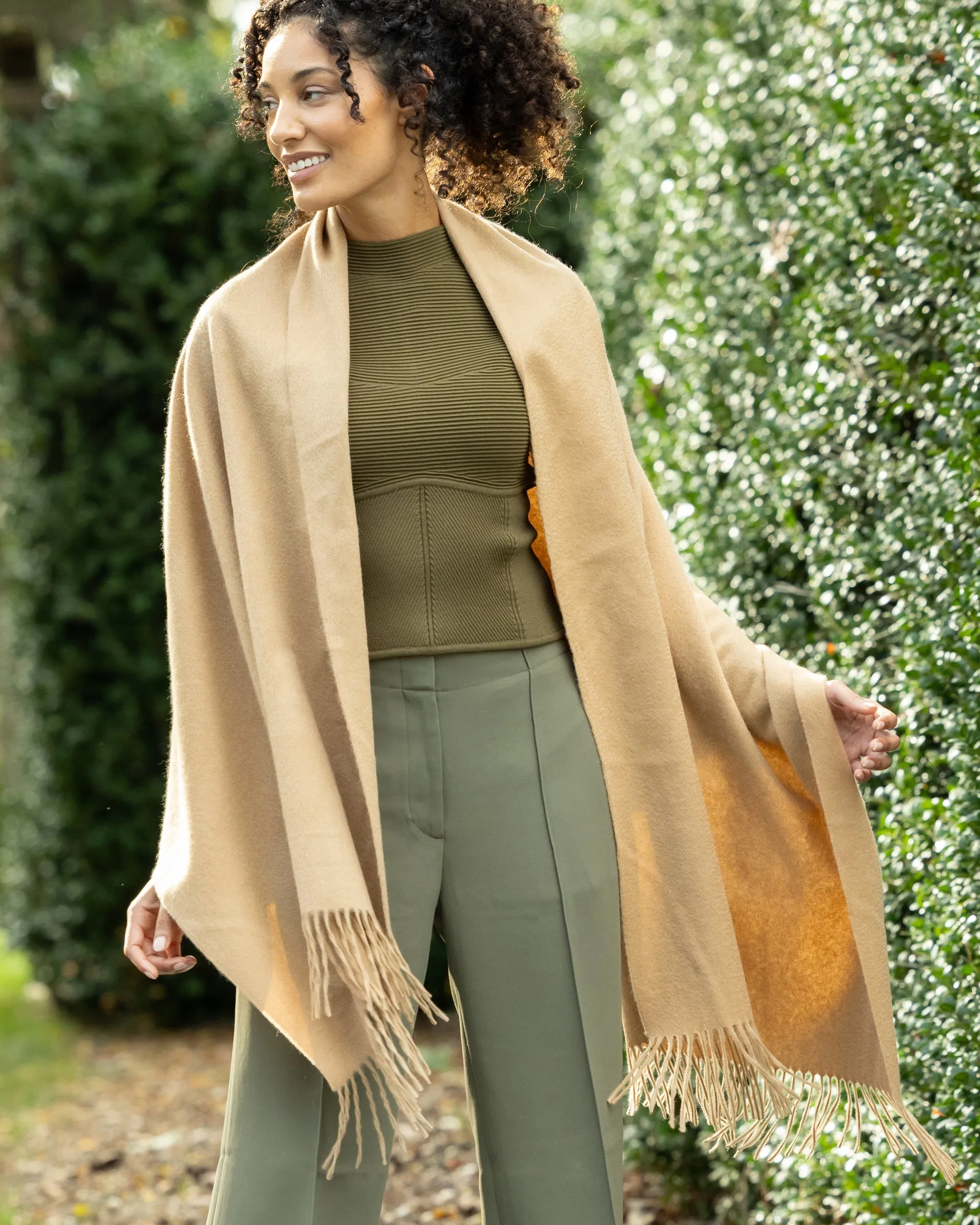 Elegante Cashmere Wrap