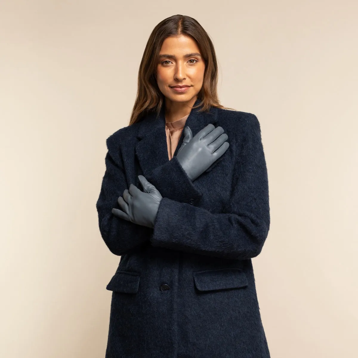 Ivy (grey) – sheepskin leather gloves with wool/cashmere lining & touchscreen feature